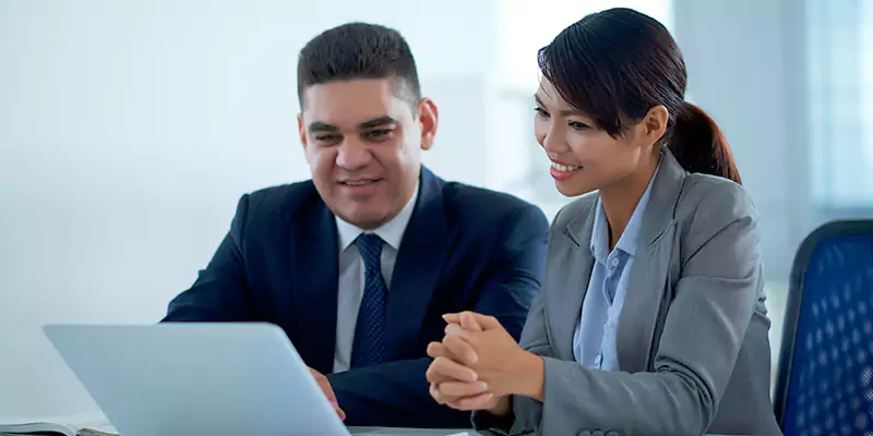 Why Partner with the Best TN Visa Consultants for Canadian Applicants for Austria?